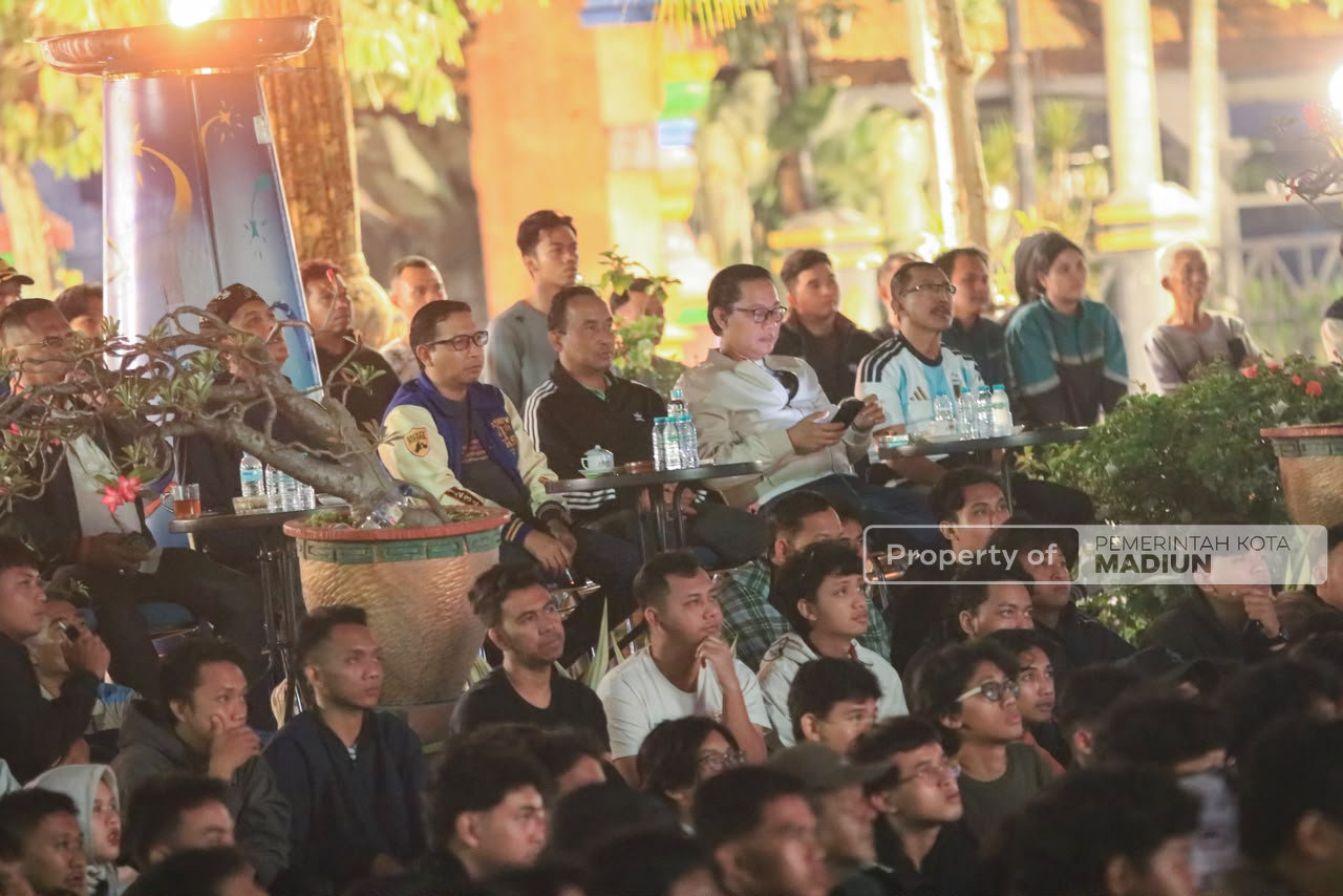 Nobar Final Piala Dunia, Plt Wali Kota Saksikan Kemenangan Spanyol Bersama Masyarakat