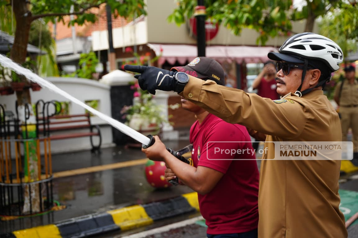 Cek Fasum dan Proyek, Wali Kota Madiun Pastikan Semua On The Track