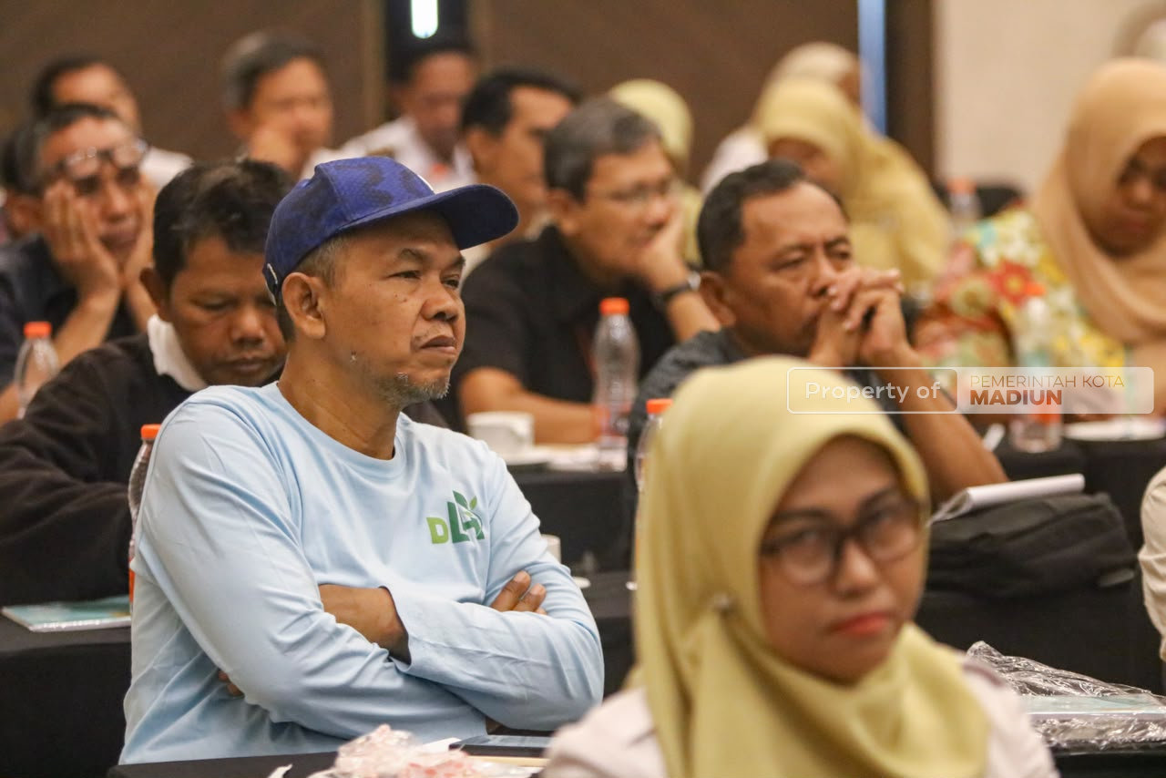 Buka Pelatihan Pendekar Hijau, Plt Wali Kota Siapkan Relawan Kawal Gerakan Pilah Sampah dari Rumah