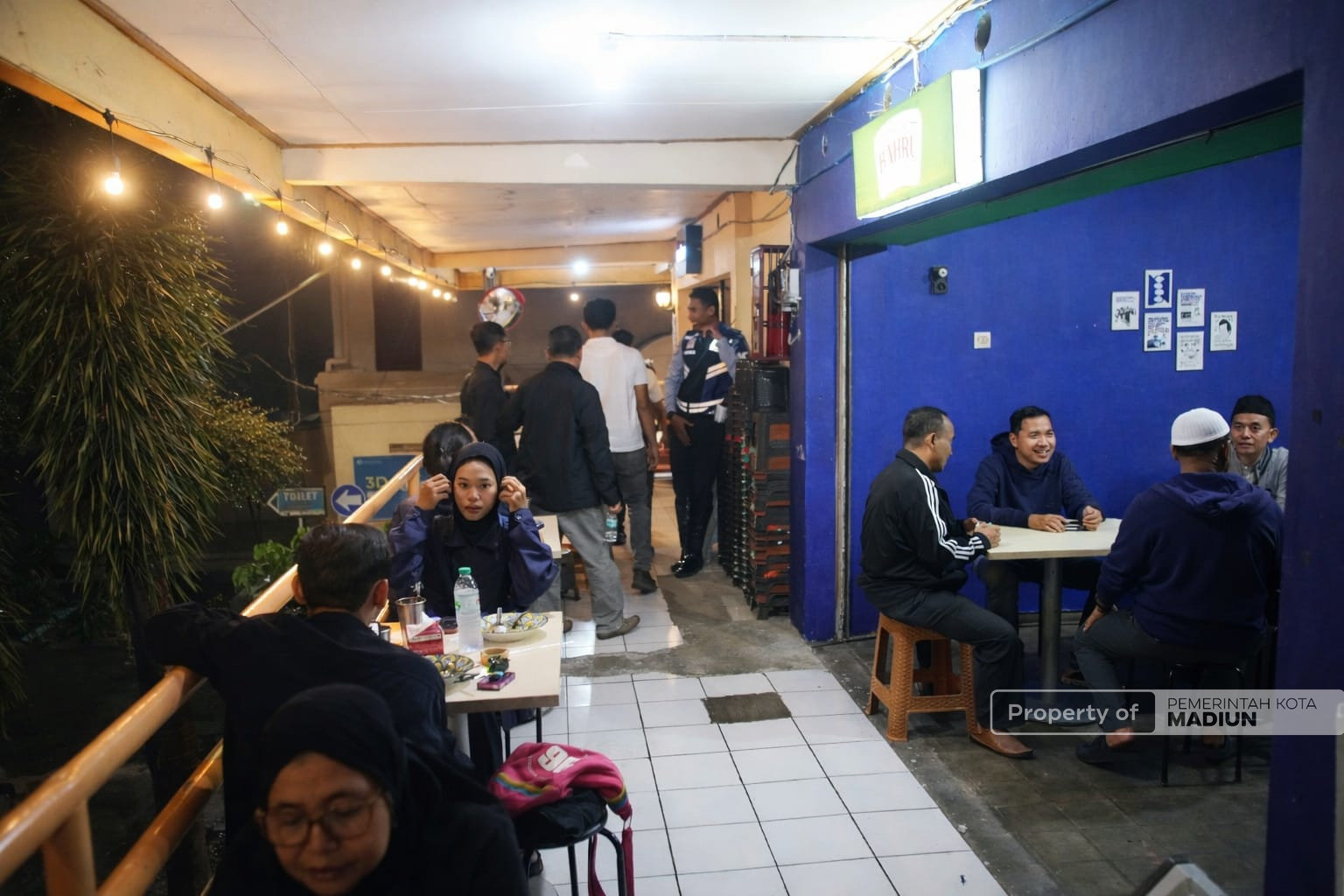Keliling Fasum Lagi, Plt wali kota Cek Alun-alun dan Foodcourt Lantai Dua Pasar Sleko