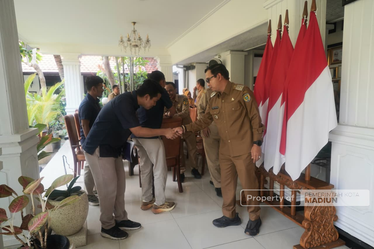 Plt Wali Kota Terima Audiensi Bulog, Bahas Penyaluran Bantuan Pangan