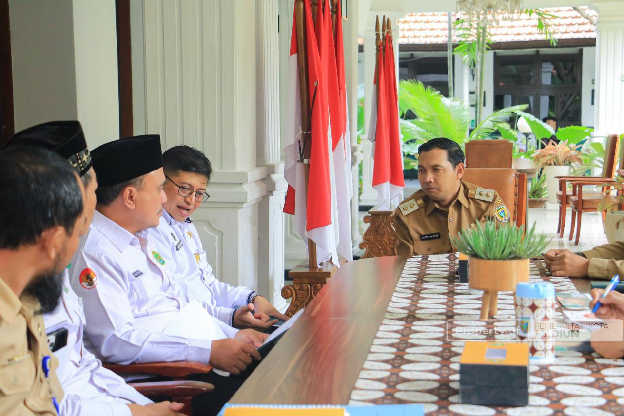 Pemkot Madiun Perkuat Program Ketahanan Keluarga, Plt Wali Kota Targetkan Tekan Pernikahan Dini dan Perceraian