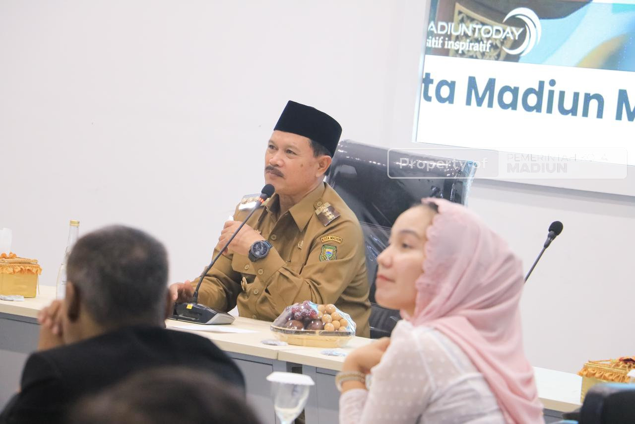 Hadiri Pelantikan Pengurus PBSI, Wali Kota Madiun Dorong Prestasi dan Pembinaan Berkelanjutan